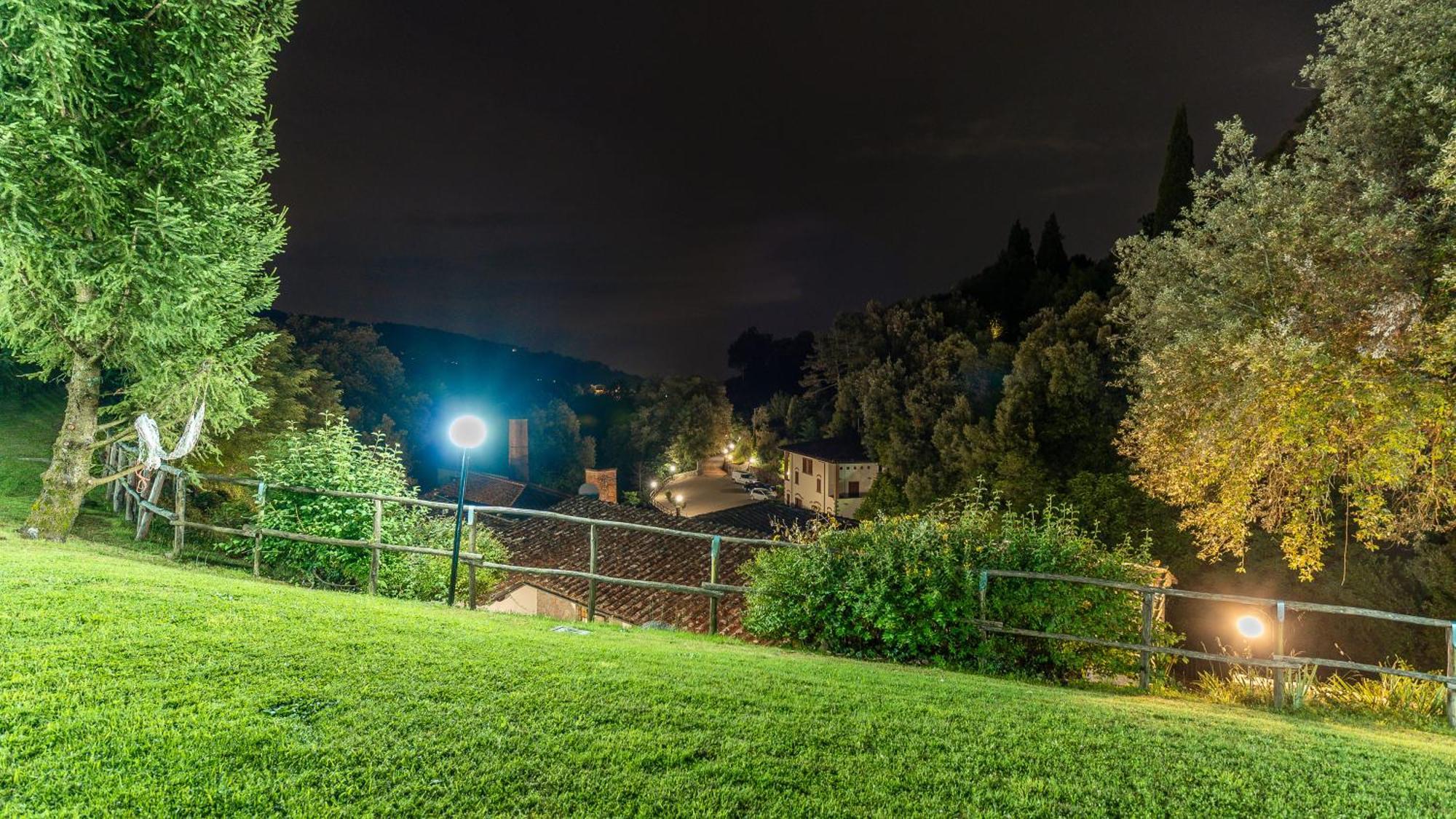 La Ferriera Exclusive Resort - Pool & Waterfall ローロ・チュッフェンナ エクステリア 写真