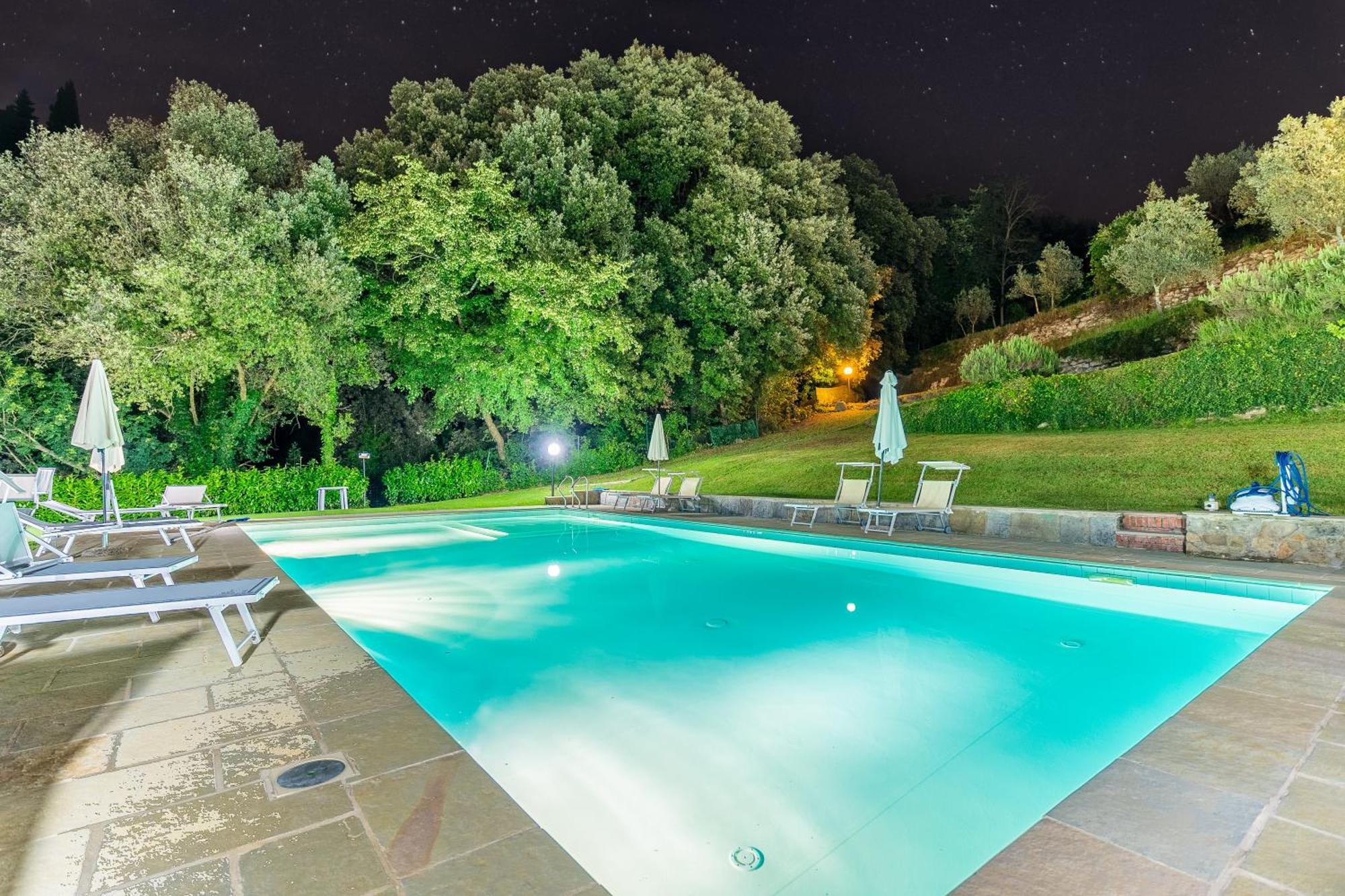 La Ferriera Exclusive Resort - Pool & Waterfall ローロ・チュッフェンナ エクステリア 写真